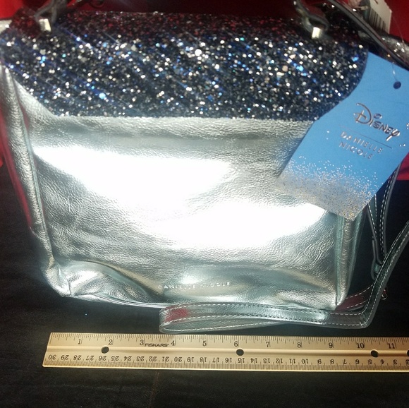 Danielle Nicole Disney Cinderella Crossbody Purse - Picture 4 of 7